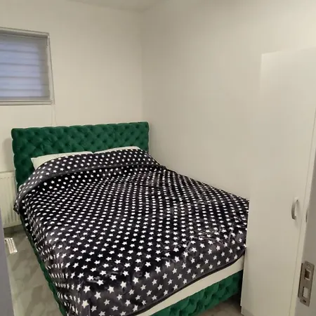 Big 2 Apartment